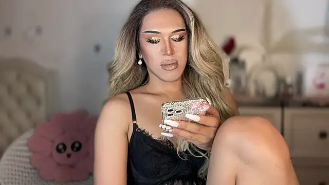 Ts_glamxxxx live sex cam