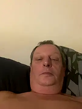 chubbybear2cum live sex cam
