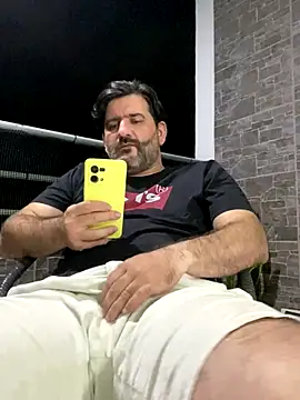 Maxi_thebig_daddy live sex cam