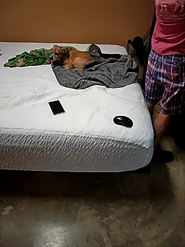 leahcimnikral live sex cam