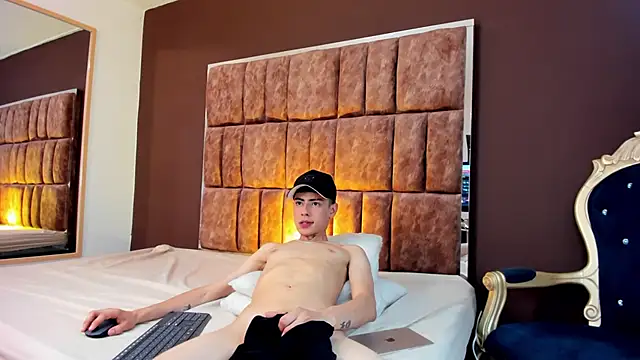 Sebastian_Reed live sex cam