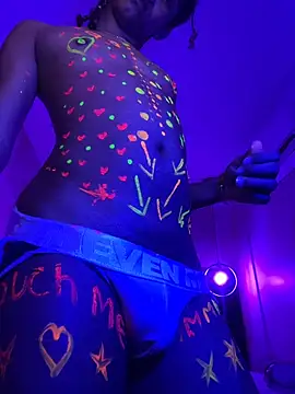 Maxim-Walker live sex cam