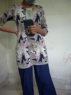 Riya_kumari01's cam snapshot