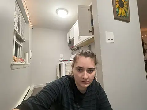 Snowbunnycake_131's cam snapshot