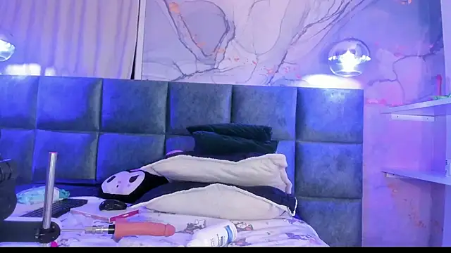 harimoon1's cam snapshot