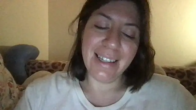 HYPHYtype's cam snapshot