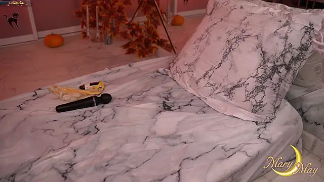 marylunamay live sex cam