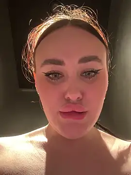 KiraSunshine's cam snapshot