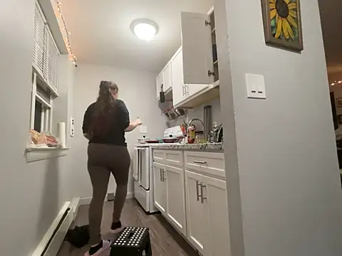 Snowbunnycake_131's cam snapshot