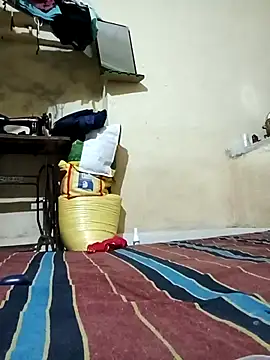 LOVE-VIKA's cam snapshot