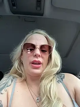 June695_'s cam snapshot