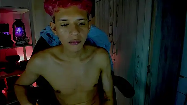 tylernova live sex cam