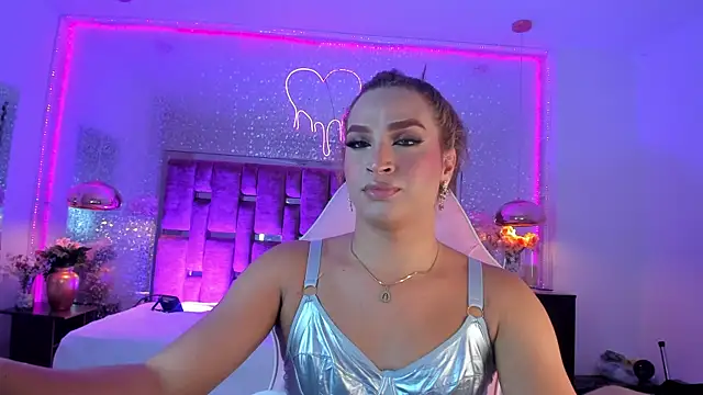 KylieVictoria live sex cam