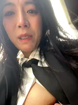 yourkeer live sex cam