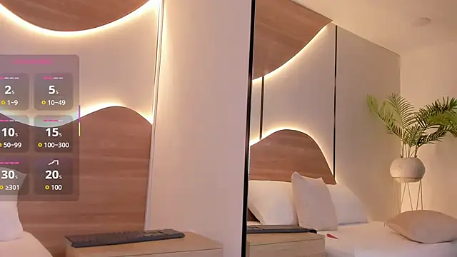 mia_collins96 live sex cam