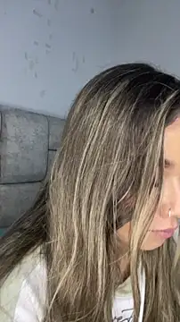 AnnyLopezzz_ live sex cam