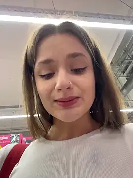 KittyQueeny live sex cam