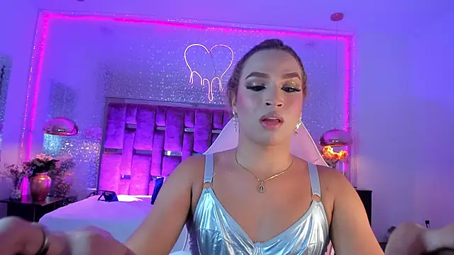 KylieVictoria live sex cam