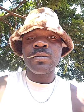 Petrossa live sex cam