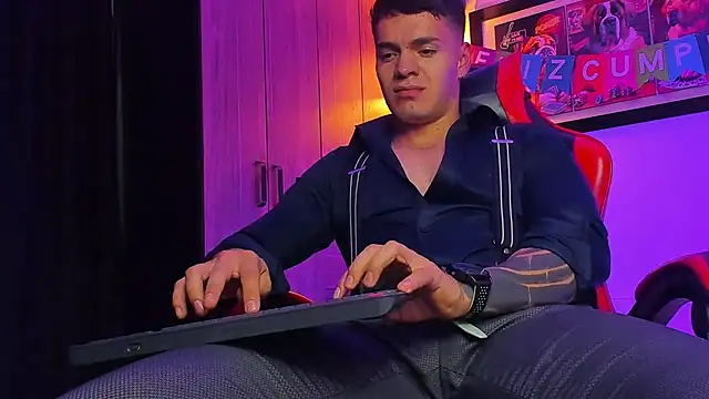 ALPHA_DOMINUS_ live sex cam