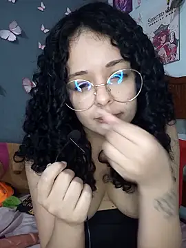 NinaSweet2 live sex cam