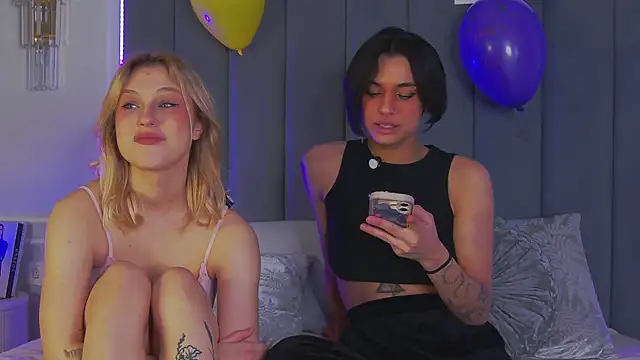 CaitlinSugar live sex cam