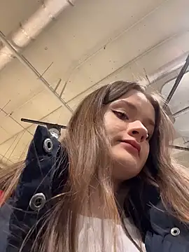 KittyQueeny live sex cam