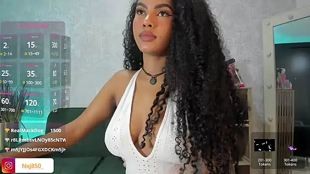 HOTBLACKANDWHITE2 live sex cam