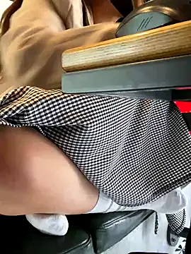 Sunflower_2368sayhi's cam snapshot