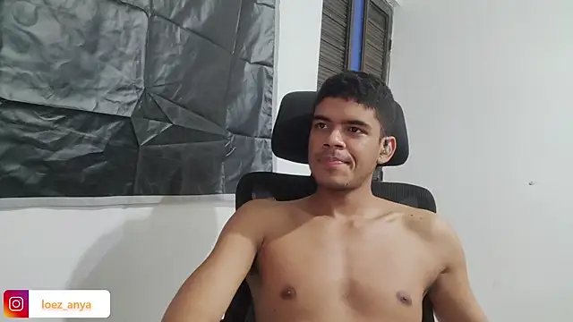 jonhsebastiann's cam snapshot