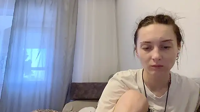 CyberAIice's cam snapshot