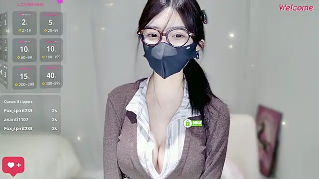 -Hell0-Kitty live sex cam