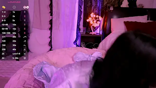 Lein_Bone live sex cam