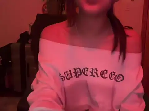 tinydaisy21's cam snapshot