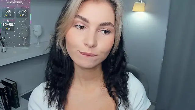 FeliciaKogen's cam snapshot