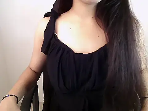 kavya_006's cam snapshot