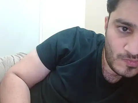 robintoit live sex cam