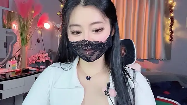 MI_KA22 live sex cam