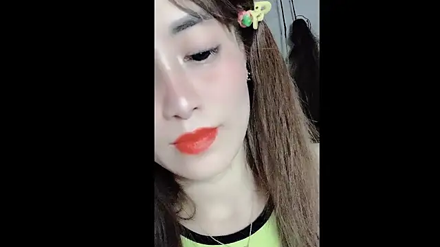 MiAnna-Lovee's cam snapshot