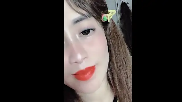 MiAnna-Lovee's cam snapshot