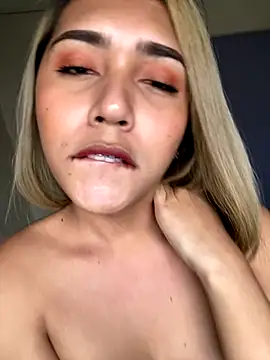 IvoryKath live sex cam