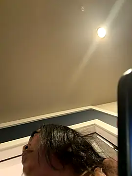 4EVAGLACIERS's cam snapshot