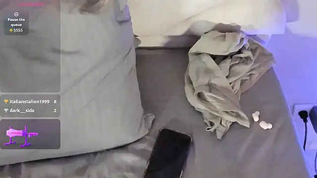 Candaceoweens's cam snapshot