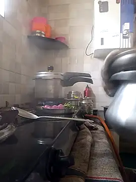 Mathi_cam's cam snapshot