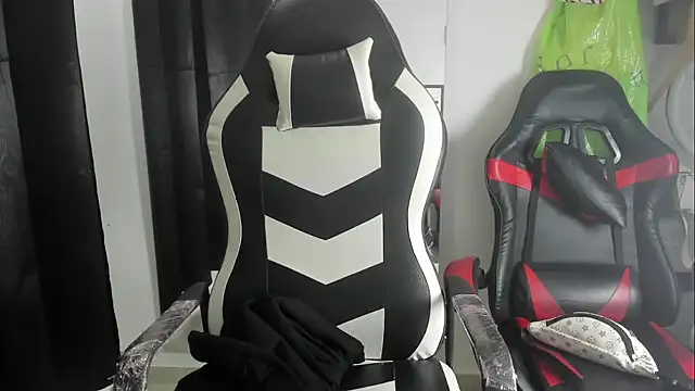 Latin_Boy420 live sex cam