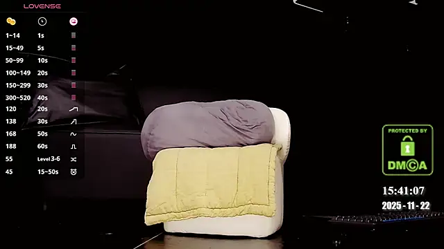 melia_Z live sex cam