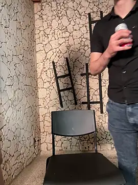 kevin_hotgirls's cam snapshot