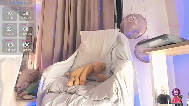 Venuslusty live sex cam