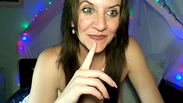 easy_briezy's cam snapshot