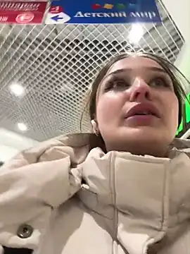 ErikaMuse's cam snapshot